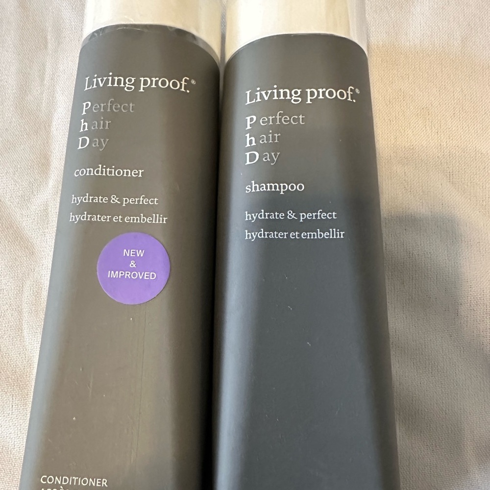 Living Proof Hair Day Duo - Black and Gray